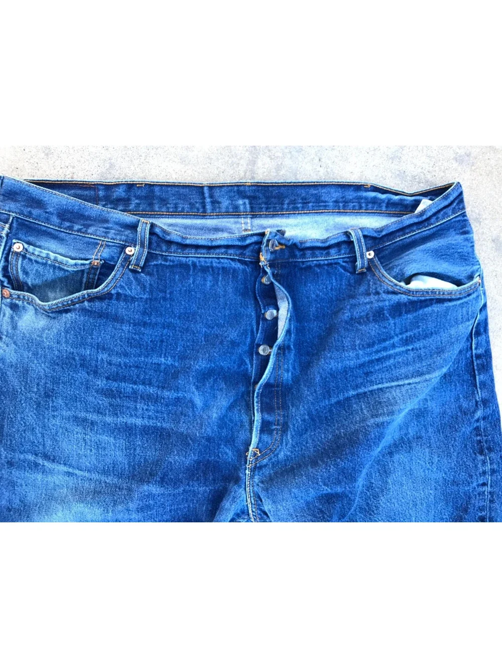 Levi Strauss 501 Jeans  46x30 Button Fly Dark Blue Denim Straight Leg Lite Fade